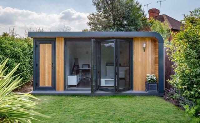 How an Insulated Garden Office Improves Work-Life Balance